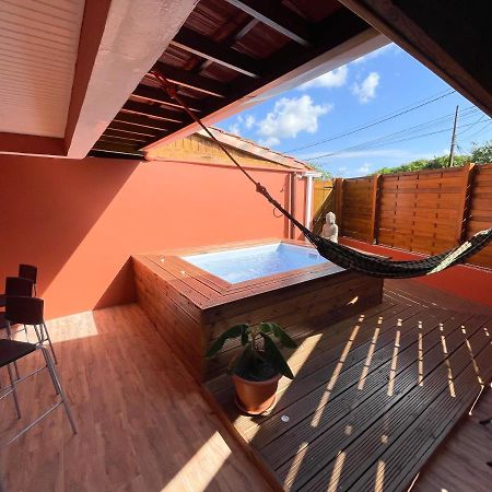 Appartamento Chez Rey Riviere-Salee Esterno foto