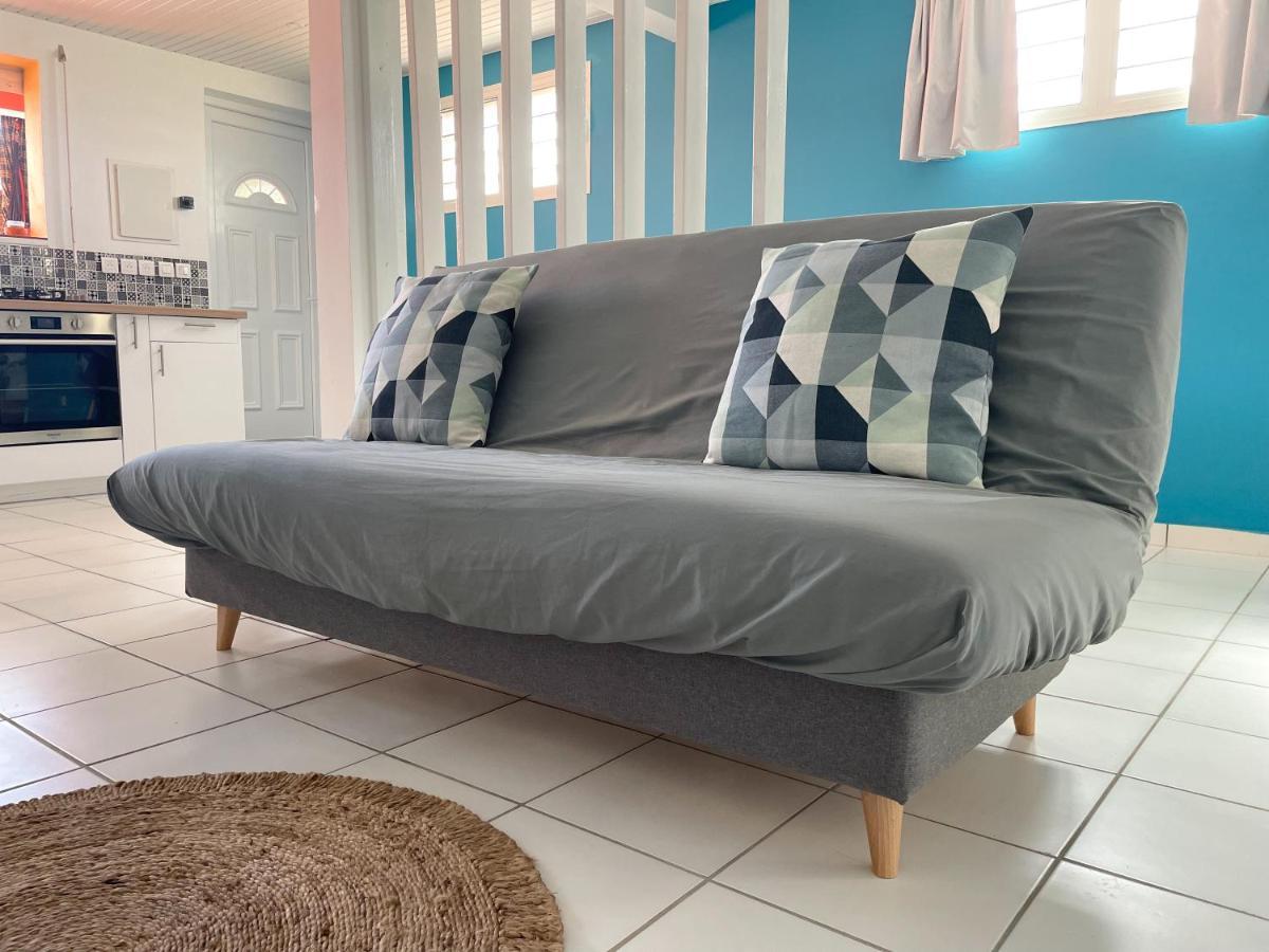 Appartamento Chez Rey Riviere-Salee Esterno foto