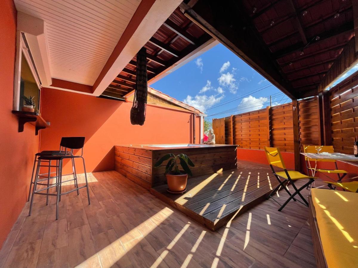 Appartamento Chez Rey Riviere-Salee Esterno foto