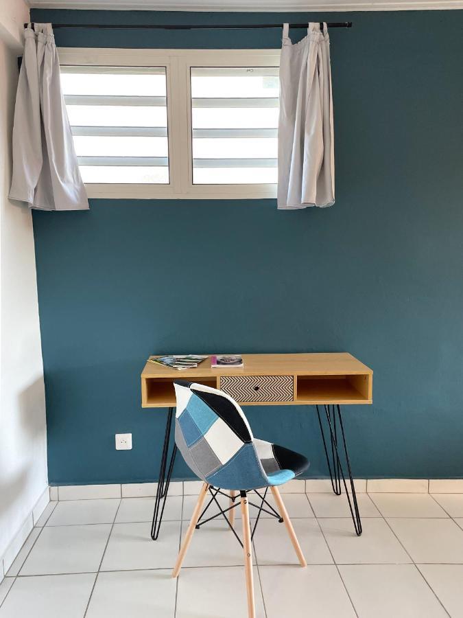 Appartamento Chez Rey Riviere-Salee Esterno foto
