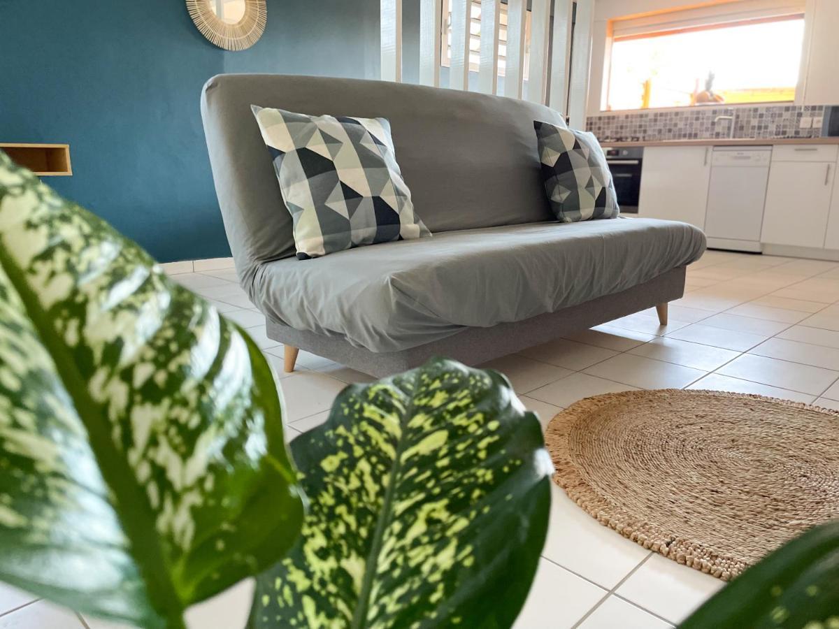 Appartamento Chez Rey Riviere-Salee Esterno foto